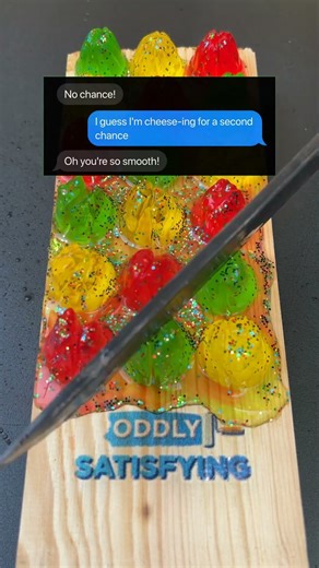 ‪@huzzaiapp‬ Click The Sound For A Suprise 😅😂💯