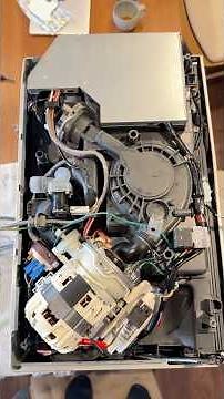 我が家の必需品 食洗機 パナソニックNP-TZ300 エラーH21 底面の漏水センサーを発見したので無効化してみました（水漏れしても止まらないので普通はやらないほうがいいと思います）