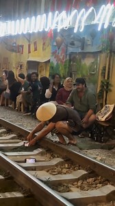 71K views · 285 reactions | This is the Train Market in Vietnam @hg.pham.9026 ig | City Heritage USA | Facebook