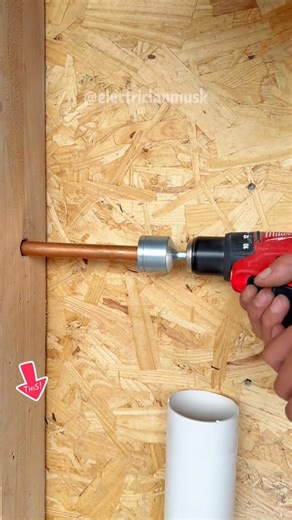 藺 Clean pipes and copper tubing like a pro! Suitable with any drill, removes grime instantly ✨ A must-have tool for DIY enthusiasts and craftspeople! | Marcoungle | Facebook