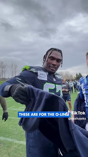 Sam Darnold Showcases Seahawks Logo Artwork