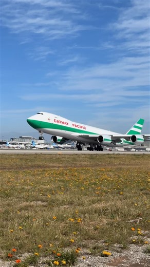 SpeedbirdHD | one of the best looking liveries in modern day history! - #cathaypacific #b747 #boeing #retrolivery #airsideops | Instagram