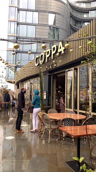Exploring the Stunning Coppa Club - Tower Bridge in London