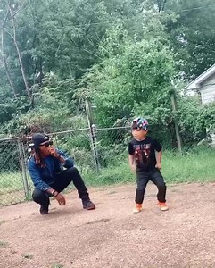 Starting this morning off with a video from Tiktok full video will be on my YouTube channel but I wanna say Good morning to all my Facebook friends and fans out there hope y’all have a blessed Day 💖🤗 #viral #dadandsongoals #share #goodmorning #Roblox #tiktok | Ira Lee