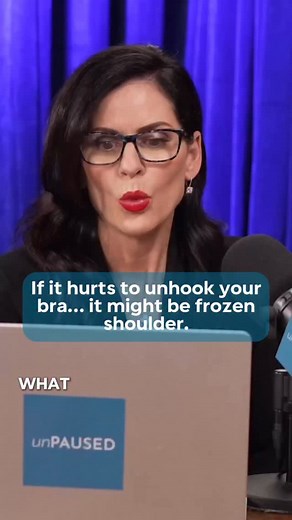 If you’re in perimenopause or menopause and notice your shoulder getting stiffer or more painful, it could be frozen shoulder. As estrogen declines, inflammation increases, affecting the connective tissues that support your joints. In this week’s unPAUSED episode, I talk with @drvondawright about what’s really going on and how you can move better, hurt less, and take back control of your body. Click here to listen: https://podcasts.apple.com/us/podcast/unpaused-with-dr-mary-claire-haver/id184670