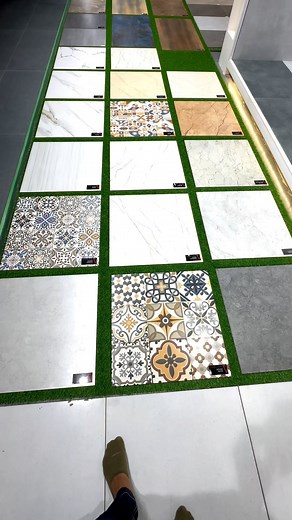 #tiles #tilesmanufacture #tilesfactory #tilesexport #glossy #glazedpolished #glodensilverline #zibo #madeinChina | Hemraj menaria