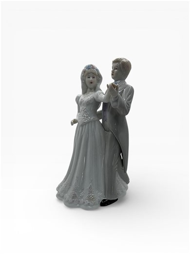 Vintage Porcelain Bride and Groom Music Box | Dancing Wedding Cake Topper - Etsy