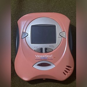 2004 VideoNow Video Now Personal Player Pink/ Mauve Color 72870 Hasbro