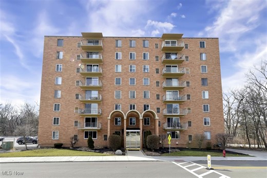 50 S Rocky River Dr #206, Berea, OH 44017 - MLS 5183125 - Coldwell Banker