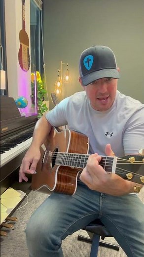 Easy First Song for Beginner Guitar Players