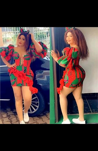 Tendência de Vestidos de Pano Angolano em 2023