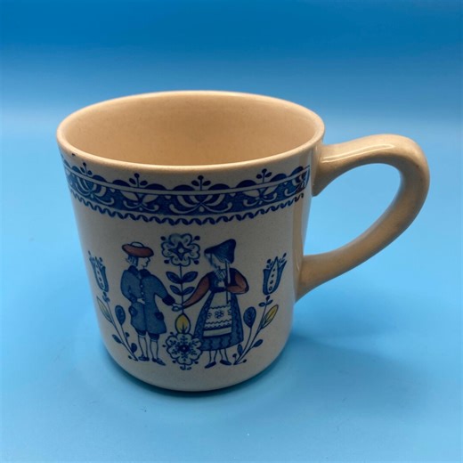 Staffordshire Johnson Brothers England Hearts & Flowers Smooth Ear Handle Mug - Etsy