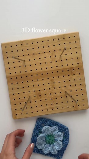 9.8K views · 54 reactions | 3D flower square #crochet #crochetinspiration #crochetpattern #grannysquare #blockingcrochet | CreatewithCarolyn | Facebook