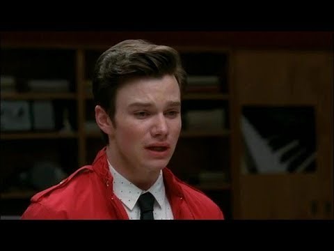 Glee - I Want to Hold Your Hand (Full Performance)