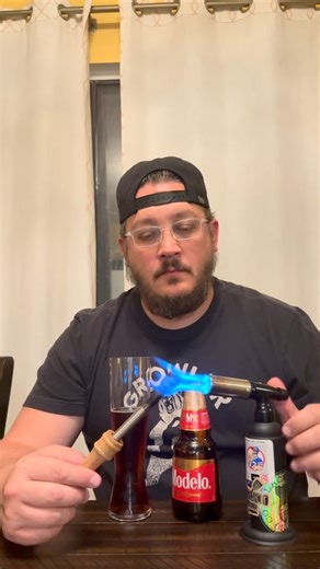 Franz da brewer on Instagram: "Modelo Noche Especial gets the caramelizer #bierstacheln #beercaramelizer #craftbeerfam"