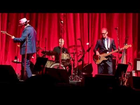 Elvis Costello-I Hope You’re Happy Now/ Lover’s Walk