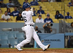 Dodgers Highlights: Will Smith, Chris Taylor Hit Key Home Runs Against Phillies