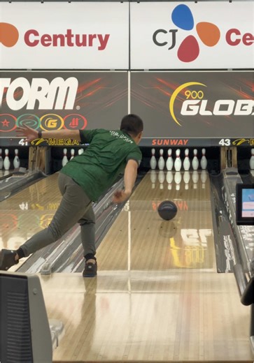 Master Your Bowling Skills: Ultimate Bowling Tutorial