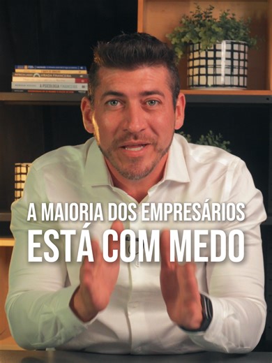 O problema da reforma tributária não é o imposto. É a falta de gestão. Sem controle de fluxo de caixa, custos, margens e créditos tributários, a precificação tende a ficar errada ❌ Com IBS e CBS, o imposto será único e mais visível. Isso exige simulação, antecipação e decisões de gestão antes de definir preços e margens A reforma não muda só o imposto. Ela exige mais gestão e menos improviso. 👉 Siga para mais conteúdos sobre reforma tributária e gestão empresarial. #reformatributaria #gestaoemp