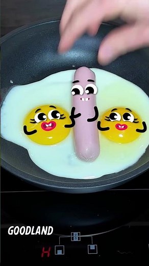 Goodland | Eggs and sausages dancing 😂 #cartoon #doodles #animation