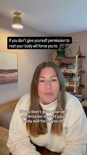 The most successful clients I’ve worked with not only believe this, they’ve mastered it. It’s so simple yet we don’t take it seriously because we don’t believe it can help. But it does. Every day we find moments of relief we stop the pressure from building up. ❤️ #CBT #allornothingthinking #emotionaleating #nutritionaltherapy #MindsetMatters #SelfCare | Natalie Fader - RNT, NNCP