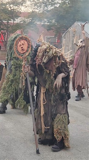 When the sun goes down, the monsters come out. 🧟 Don't miss the official kickoff to #FrightFest - The Awakening - happening at 6:00pm on Saturdays and Sundays at Rabun Gap Train Station. You never know who you'll see emerging from the shadows. #SixFlagsOverGeorgia #SixFlags #Halloween #scareactor | Six Flags Over Georgia & Hurricane Harbor