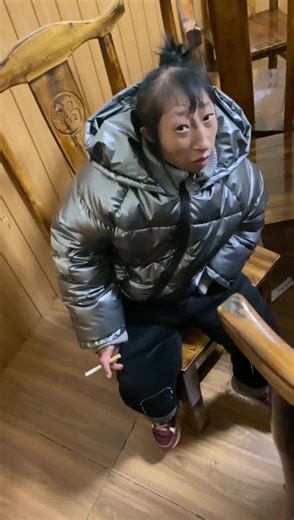 Smoking in China: Xiao Xiao Dobby Girl Smoking Compilation