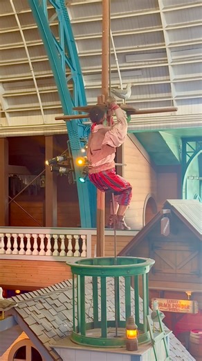 Buccaneer Bay Mini Golf inside Neptunes Kingdom at the Santa Cruz Beach Boardwalk | Native Santa Cruz