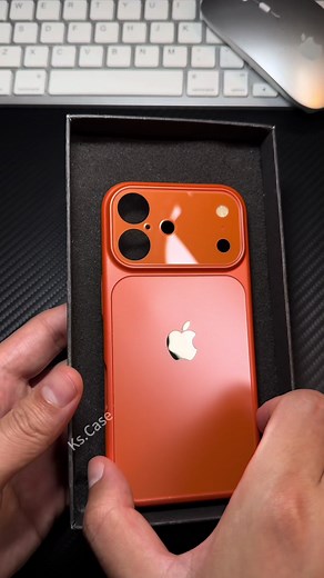 iPhone 17 Pro Max Case: Premium Orange