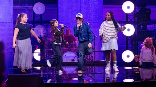 Ariana vs. Danaya vs. Valentin vs. Cataleya berühren mit "Beautiful Things"