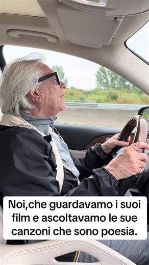 Noi,che guardavamo i suoi film e ascoltavamo le sue canzoni che sono poesia. @Nino D’Angelo #poesia #musica #cantautore #perte #viralvideos
