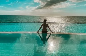 Sundowners Beach Villas Zambales