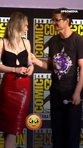 7.6M views · 10K reactions | Pedro Pascal will debut in the MCU in the new version of the Fantastic Four, but his achievement has brought him an incredible pressure. The actor was completely nervous to present their project at San Diego Comic-Con and he managed to calm down thanks to an intimate gesture by his castmate. | Icons + | Facebook