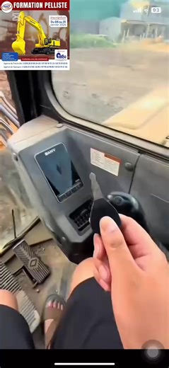 comment démarrer une pelle hydraulique ???? viens je te montre afin que tu puisse te faire former et travailler rapidement ! #cocodyangré #abidjan225🇨🇮 #travail #treichville #portbouet2🇨🇮👊🏾👊🏾👏🏾👏🏾👏🏾