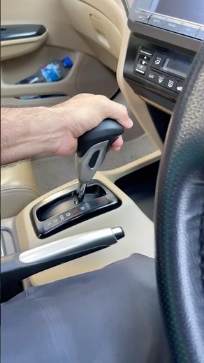 Automatic Car Gear Positions Explained: Starting, Switching Off & Key Removal