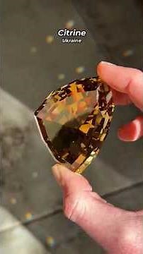 Citrine vs Topaz #jewelry #crystals #viral #diamond #nature#natural #topaz#gemstonefacts #beautiful