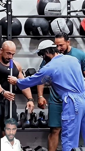 Anatoly prank on Gym 😁 #anatoly #prank #motivation #trolllife #bodybuilder #funny