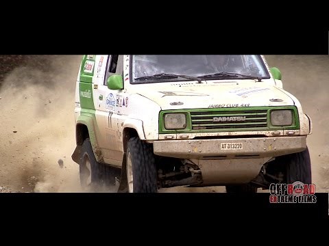 This Daihatsu Feroza going full Gas ...ALWAYS