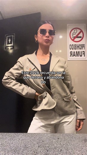 Impulsa tu Éxito en 2026 con Humor y Apoyo Femenino