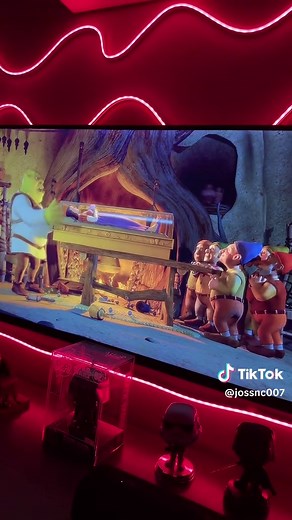 Que pasó ahí? 🤔 #sherk #dreamworks #dreamworksanimation #escorpiondorado #sherk2