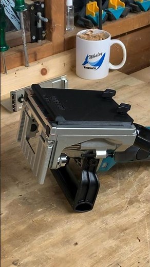 Makita DPJ180Z Biscuit Jointer | Track Rail Adaptor | First Test #makita #biscuits #biscuitjointer