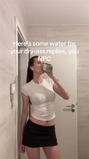 Confronting NPC Behavior in Conversations