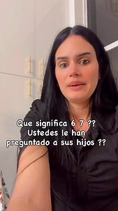 Mis amores los leo 👀🙈🤣 👇🏻👇🏻👇🏻 “67” es una jerga viral que se popularizó a través de memes y redes sociales, originada en la canción del rapero Skrilla “Doot Doot (6 7)” y en un video viral de TikTok. No tiene un significado fijo y se utiliza como un término comodín para expresar indiferencia, “más o menos” o simplemente como una frase sin sentido, a menudo acompañada de un gesto con las manos. | Zuny Sanchez