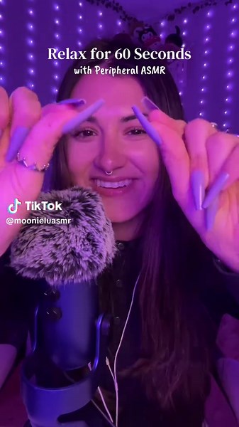 rate ur focus 1-10 (long version out now on ze tube!!! Link in bio) #asmr #fastasmr #fasttoslowasmr #mouthsounds #handmovements