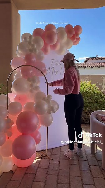 Bridal Shower Balloon Decoration Ideas for Elegant Events
