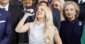Carrie Underwood inauguration performance a 'disaster' due to technical blunder