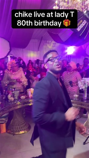 The moment chike came to perform for Lady T 80th birthday 🔥🔥🔥 #fyp #foryou #fypシ゚viral #celebrity @ChiKé