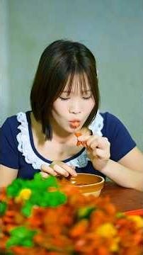 He cried after catching crows from the pond.