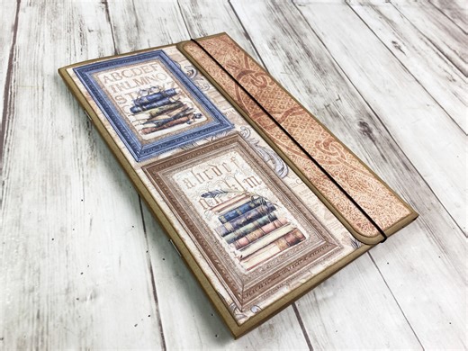 48K views · 722 reactions | Here's a clear step-by-step tutorial to make this journal folder yourself: https://youtu.be/taWkrA_DCVw You can absolutely use our other kits/papers/printables instead of the one I used (which is on launch sale right now) (If the link doesn't work for you > go outside of Facebook > go to the VectoriaDesigns YouTube channel and browse for "academia folder" in our channel. | VectoriaDesigns | Facebook