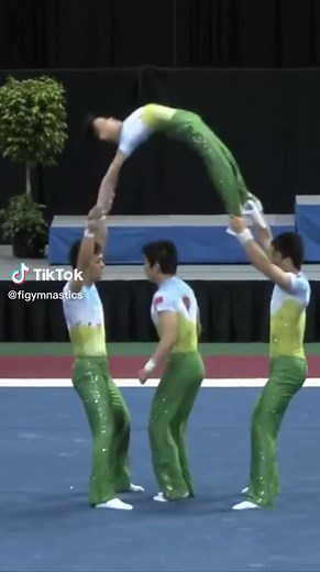 HOW is this even possible 😱🤩 Do this remember this insane routine from China 🇨🇳? #acrobatics #acrobaticgymnastics #acrobatic #acrogym #acro #gymnastics #gymtok #gymnast #gymnastique #gymmotivation #gymlife